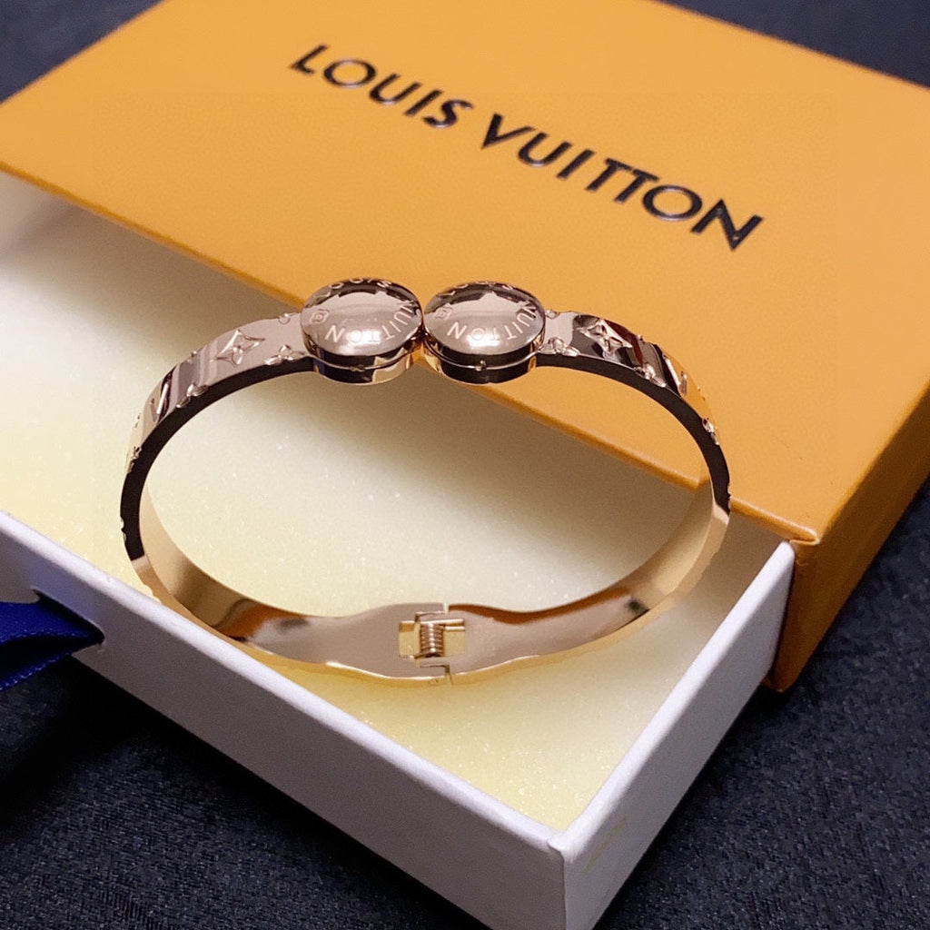 18K Louis Vuitton Vintage Bracelet
